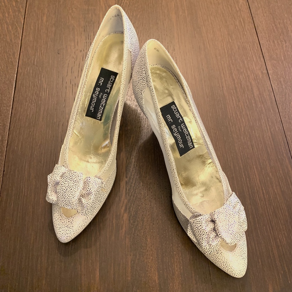 Stuart Weitzman for Mr. Seymour Pearlescent/Iridescent Heels/Bow Accent 8 1/2 N